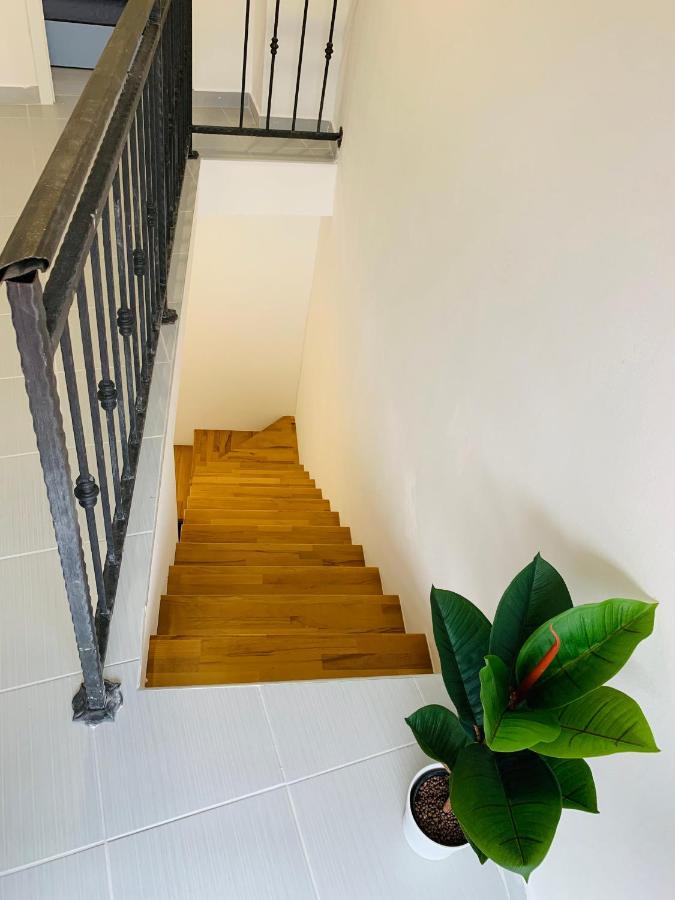 Vila Ms2 Apartment ตรีบูนย์ ภายนอก รูปภาพ